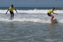 colonie surf été ado de 14 à 17 ans